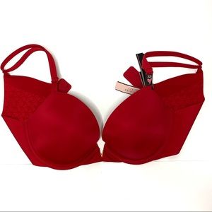 Victoria Secret Red Push Up Bra 32C NWT